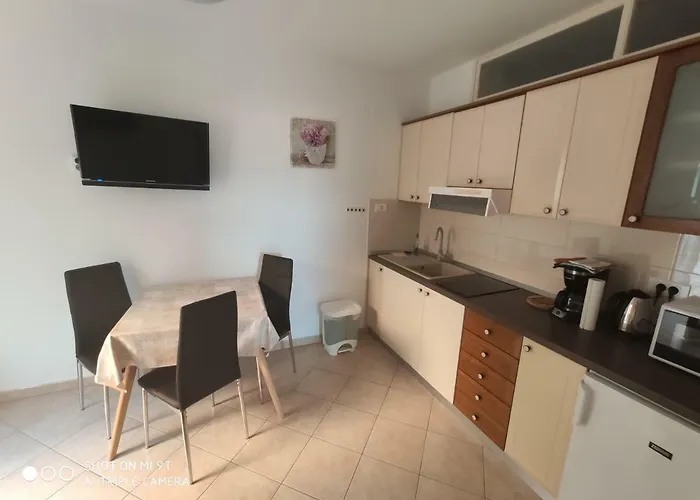 Sonja 아파트 라벡